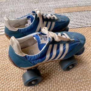 Vintage Retro Roller Skates W8/M6